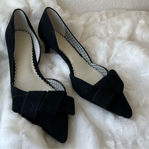 1901 | Barrett Bow Pump Low Heels w/ Scalloped Insoles NWOT